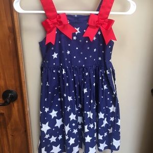 Super cute girls 4th of July dress!